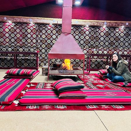 Wadi Rum Bubble Camp & Tour Exteriér fotografie