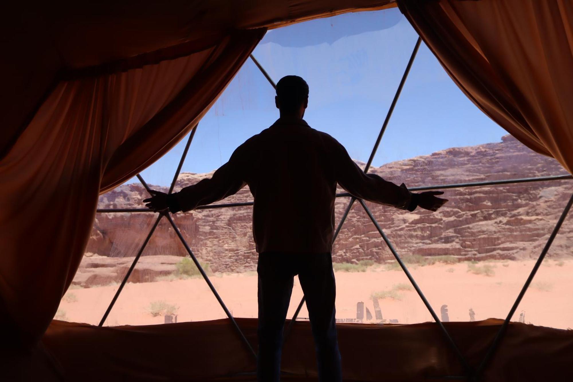 Wadi Rum Bubble Camp & Tour Exteriér fotografie