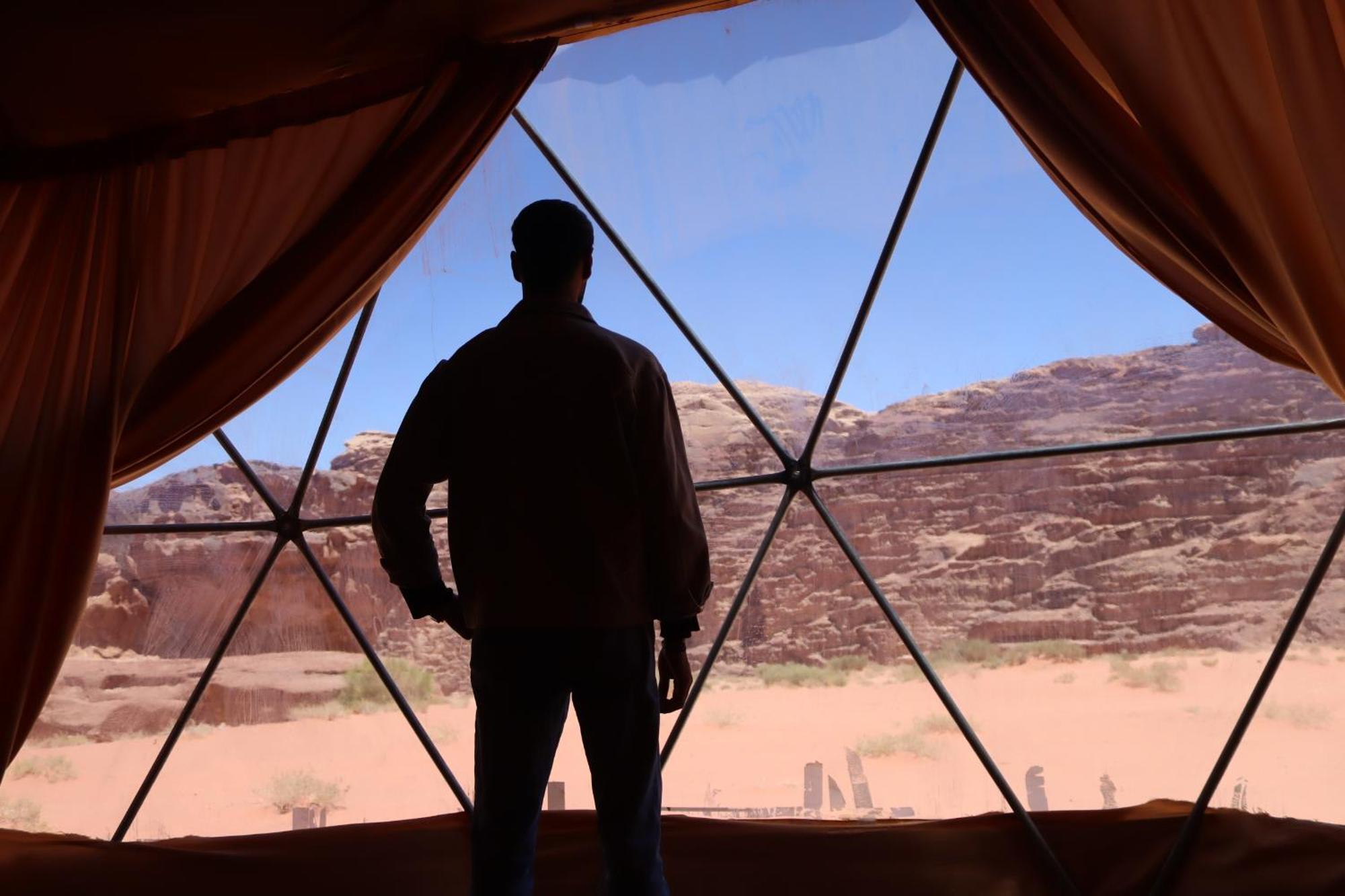 Wadi Rum Bubble Camp & Tour Exteriér fotografie